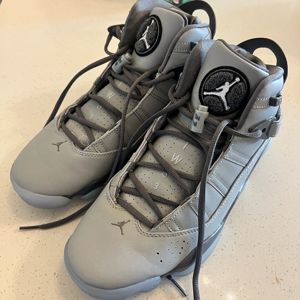 Nike Air Jordan Six Rings Size 9.5 Gray No Box